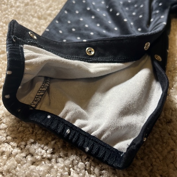 NWT Baby Gap Ruffle Velvet one-piece | 18-24 months - Picture 5 of 7